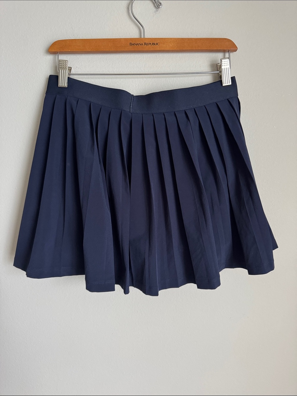 Athleta Navy Pleated Tennis Skort Built-In Shorts Pocket Athletic Golf Skirt M - Picture 4 of 7